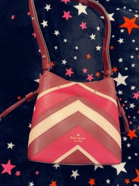 kate spade New York Chevron Leather Crossbody Bag - Pink & Brown